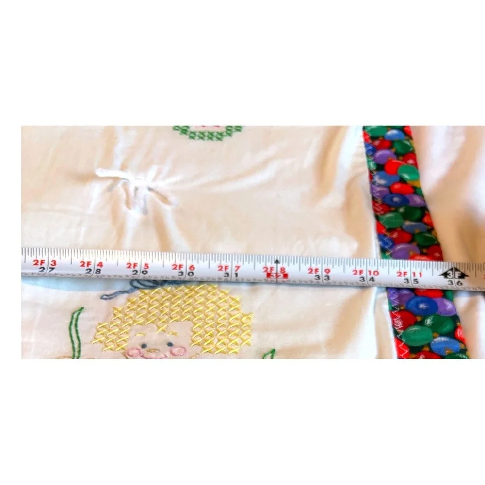 Hand Embroidered Quilt Decor Santa‎ Snowman Train Nutcracker Gift